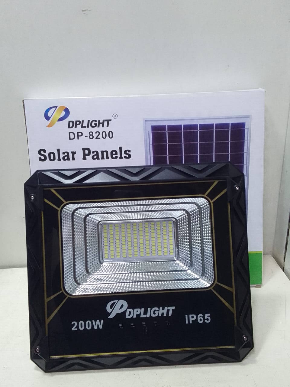 200W (1)