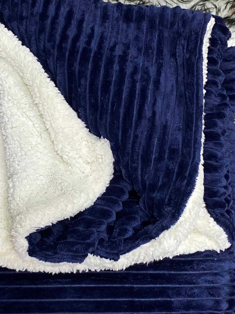 Flannel Sherpa Throw / Fleece blankets - Image 6