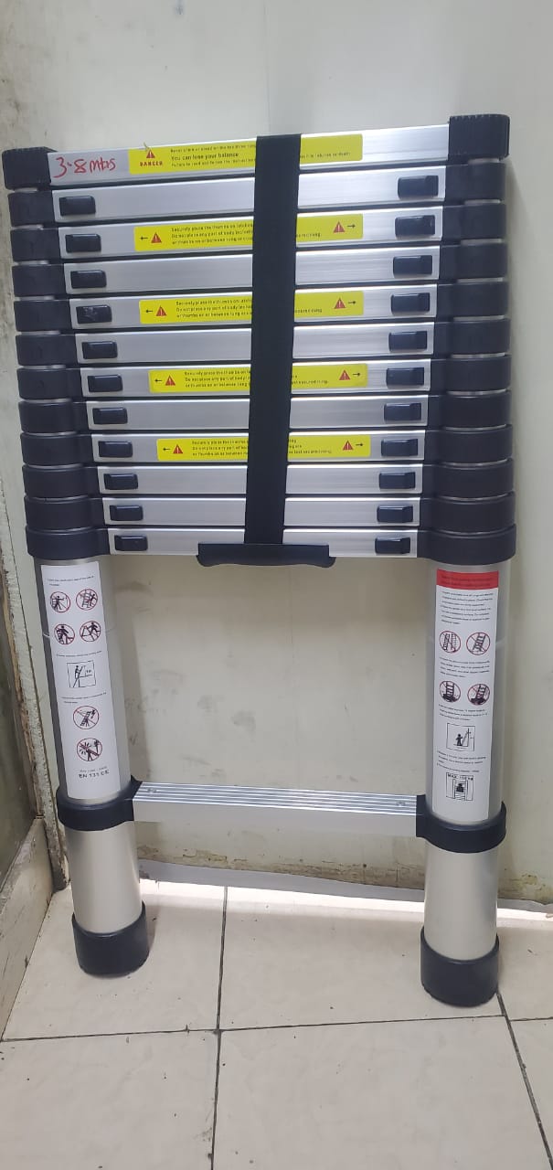Telescopic ladder 3.2m - Image 4