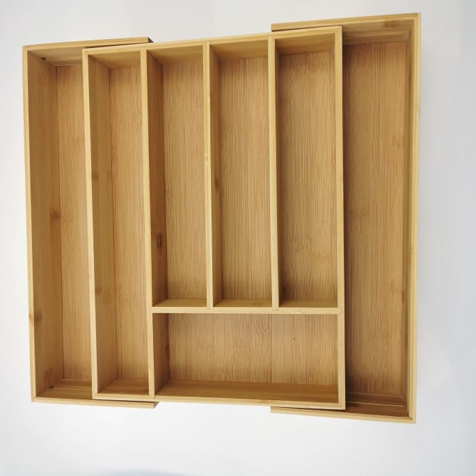 Expandable Bamboo drawer/cutlery organizer - Image 3
