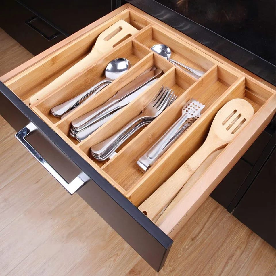 Expandable Bamboo drawer/cutlery organizer - Image 4