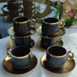 Classy Cup saucer set