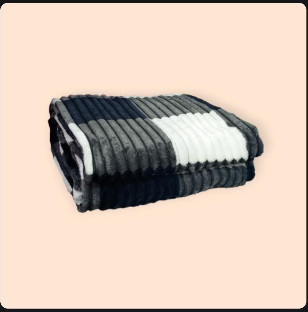 Fleece blankets - Image 5