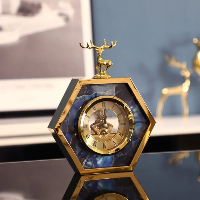 Classic Table Clock - Image 4